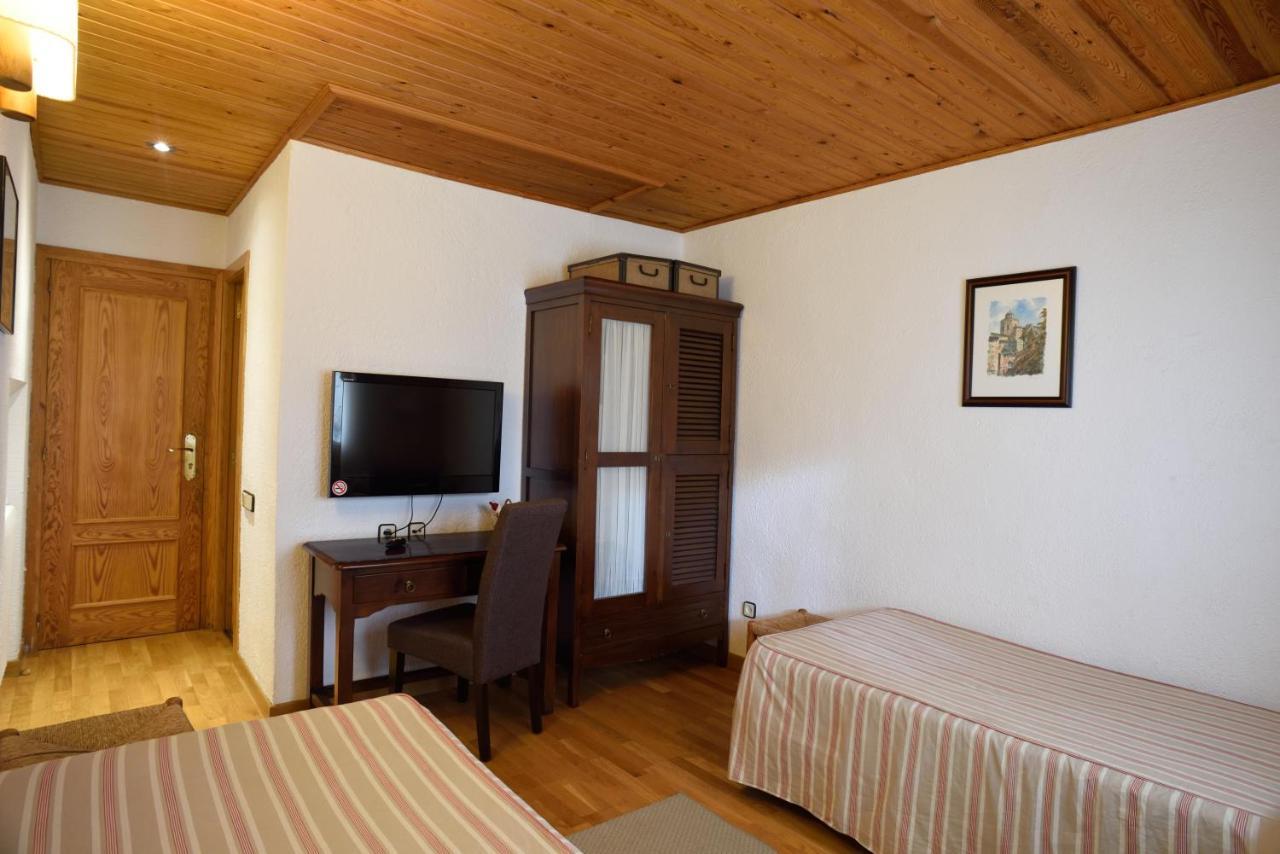 Hotel Els Puis Esterri D'Aneu Exterior photo